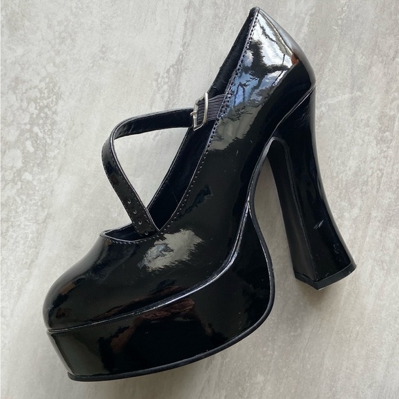 ELLIE Shoes - Picture 14 of 14